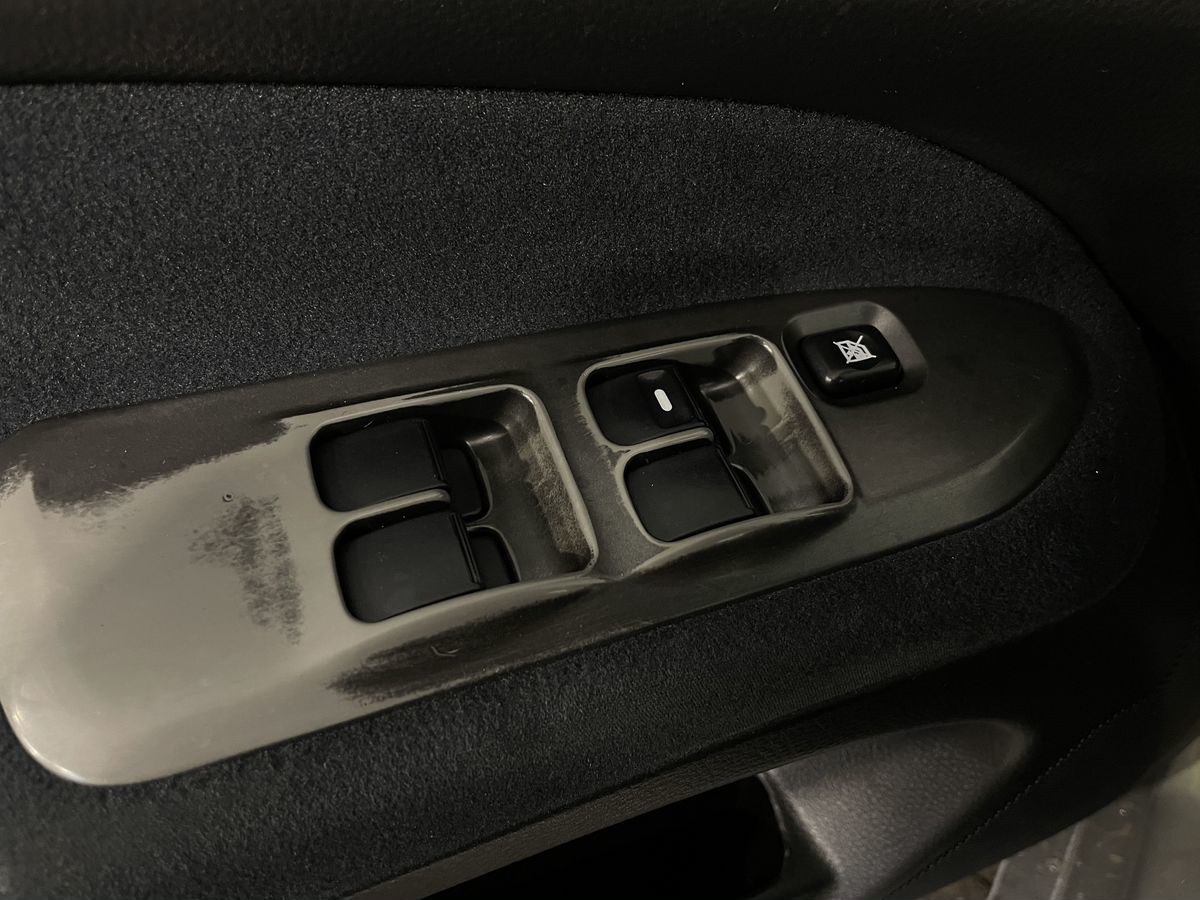 Mitsubishi Lancer 999 2006 г.в., 298 000 км.