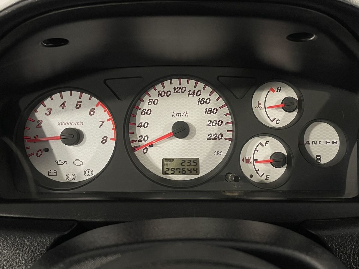 Mitsubishi Lancer 999 2006 г.в., 298 000 км.