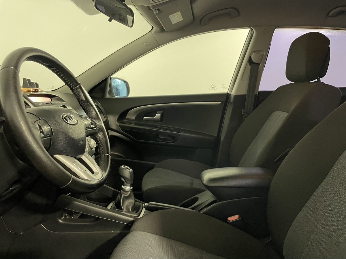 Kia Ceed Luxe 2010 г.в., 243 126 км.