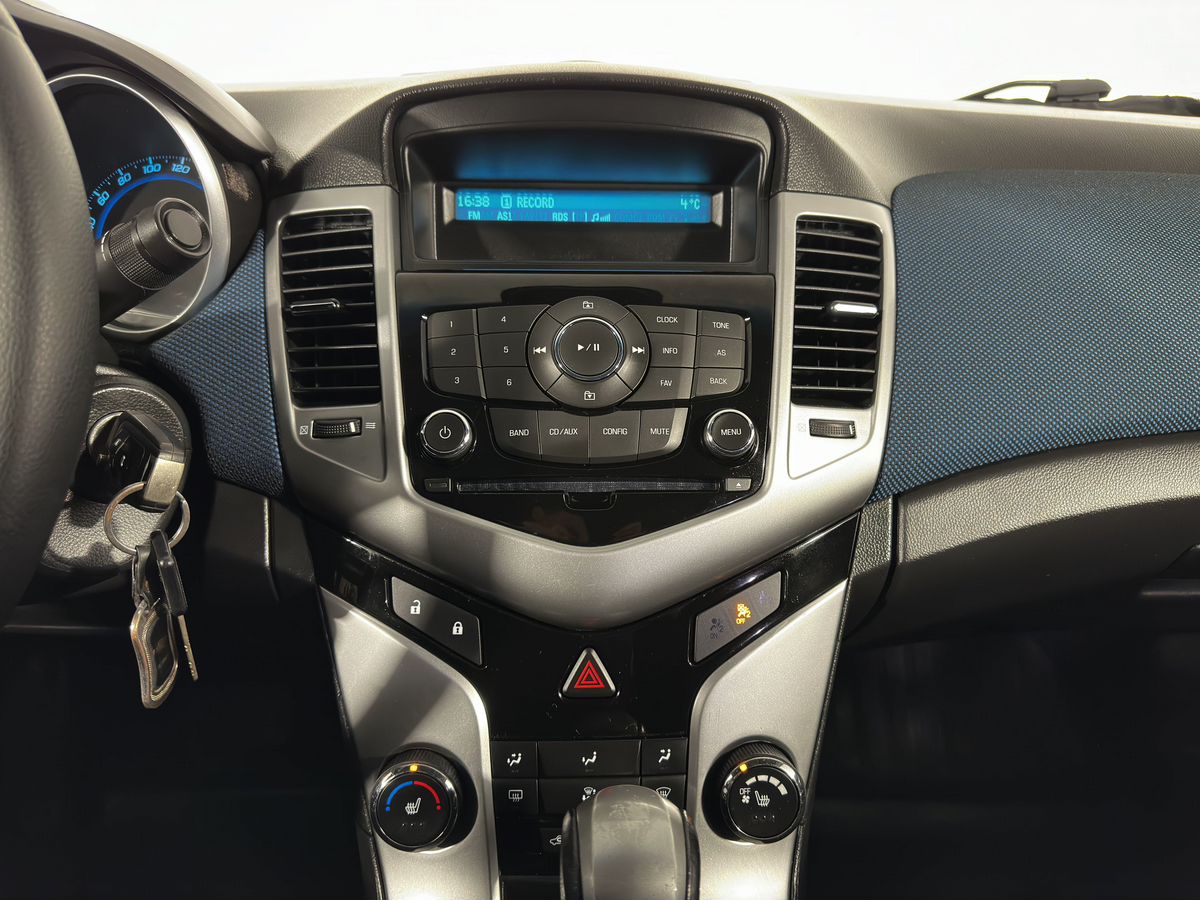 Chevrolet Cruze LS 2012 г.в., 211 582 км.