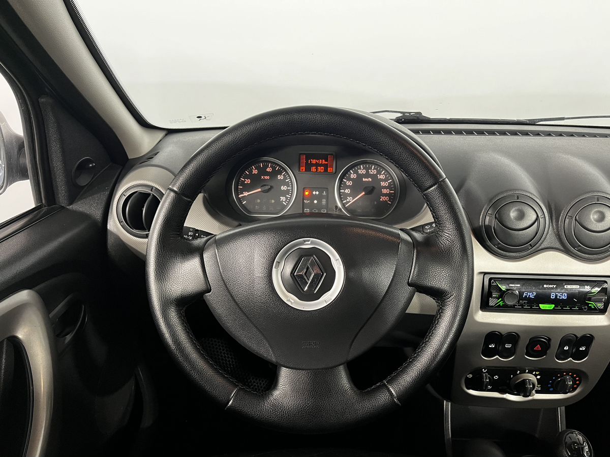 Renault Logan Authentique 2011 г.в., 178 433 км.