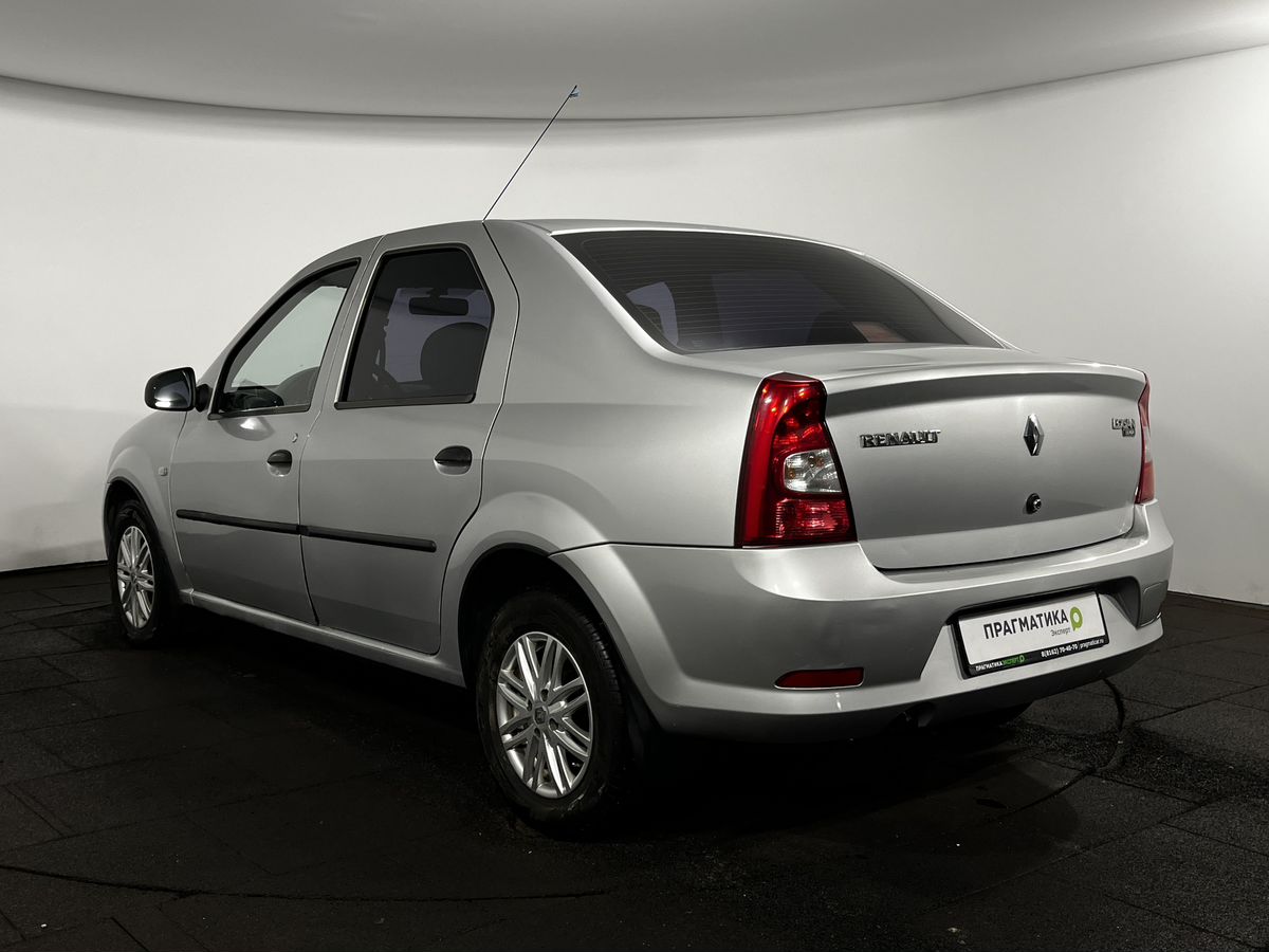 Renault Logan Silverline 2012 г.в., 246 305 км.
