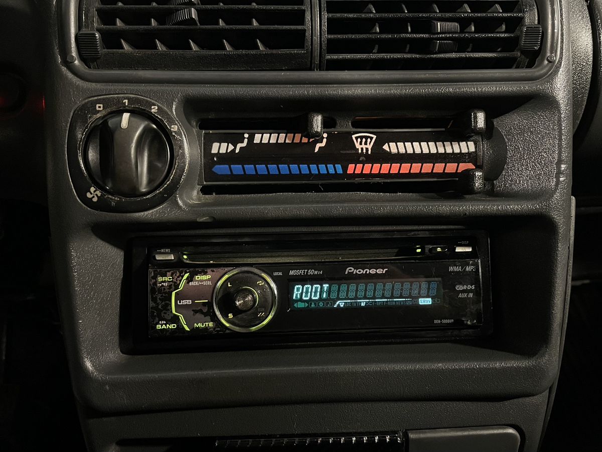 Lada 2115 999 2003 г.в., 267 000 км.