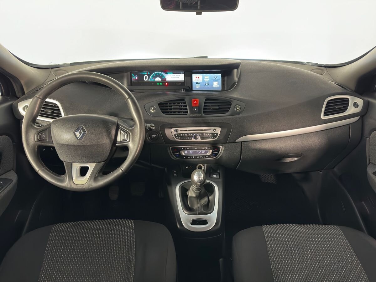 Renault Scenic 999 2011 г.в., 202 000 км.