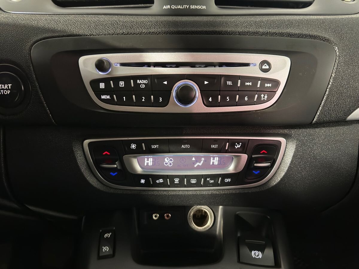 Renault Scenic 999 2011 г.в., 202 000 км.