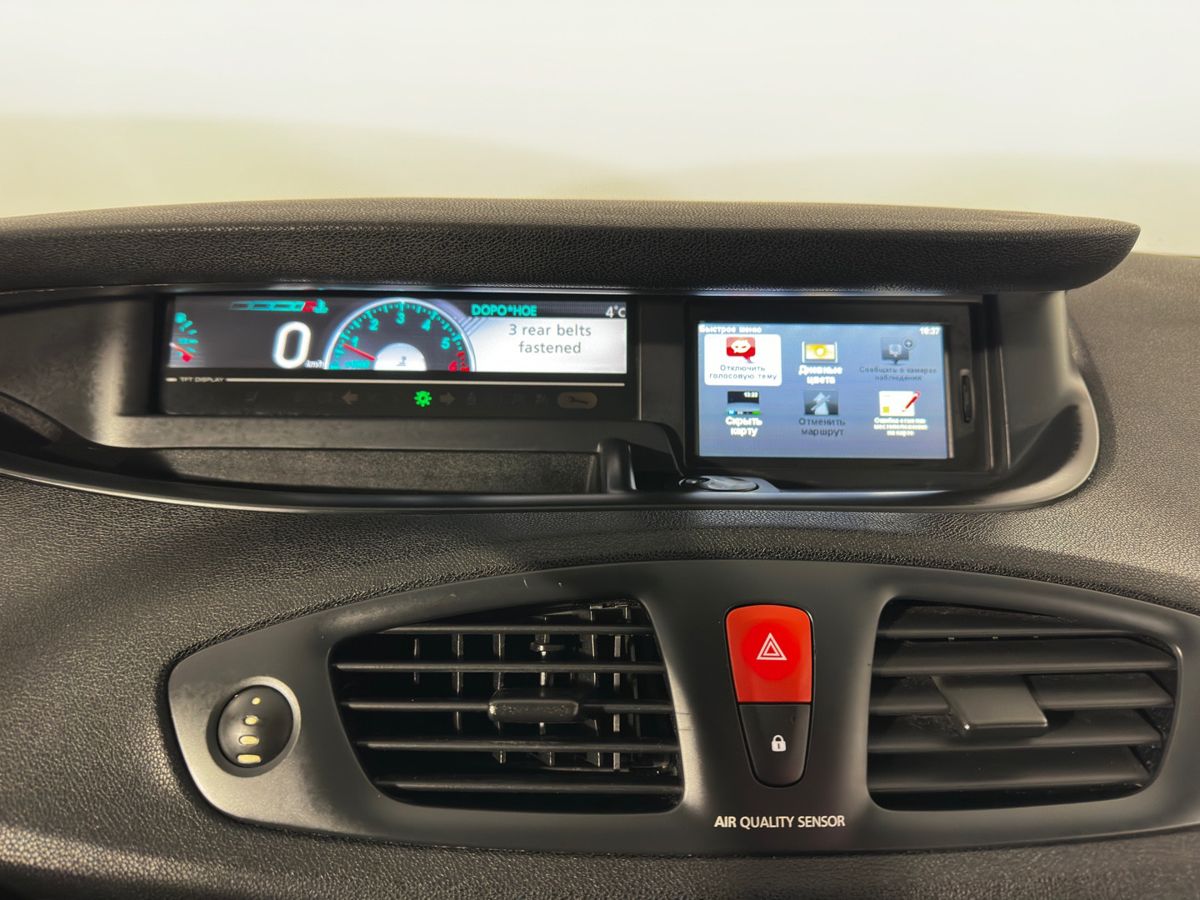 Renault Scenic 999 2011 г.в., 202 000 км.