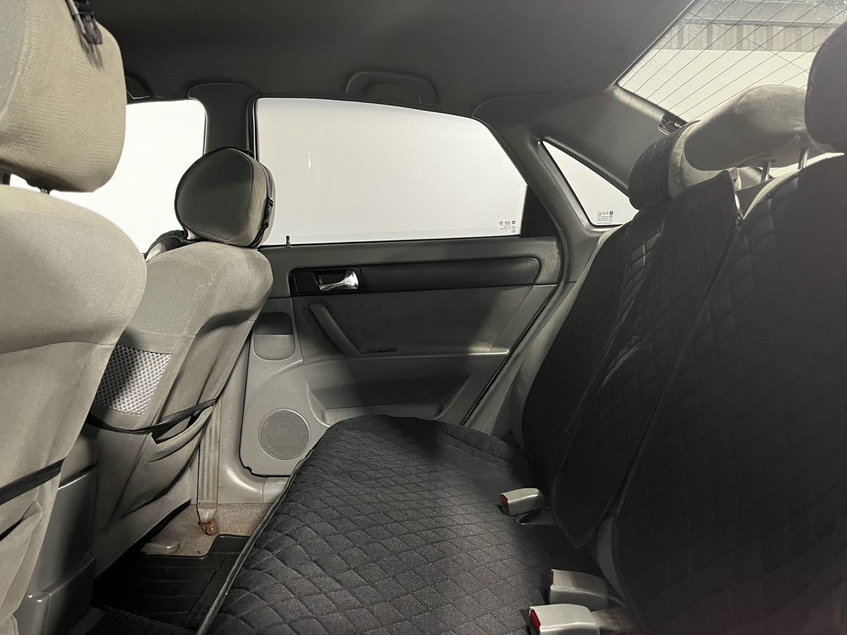 Daewoo Gentra 999 2014 г.в., 205 710 км.