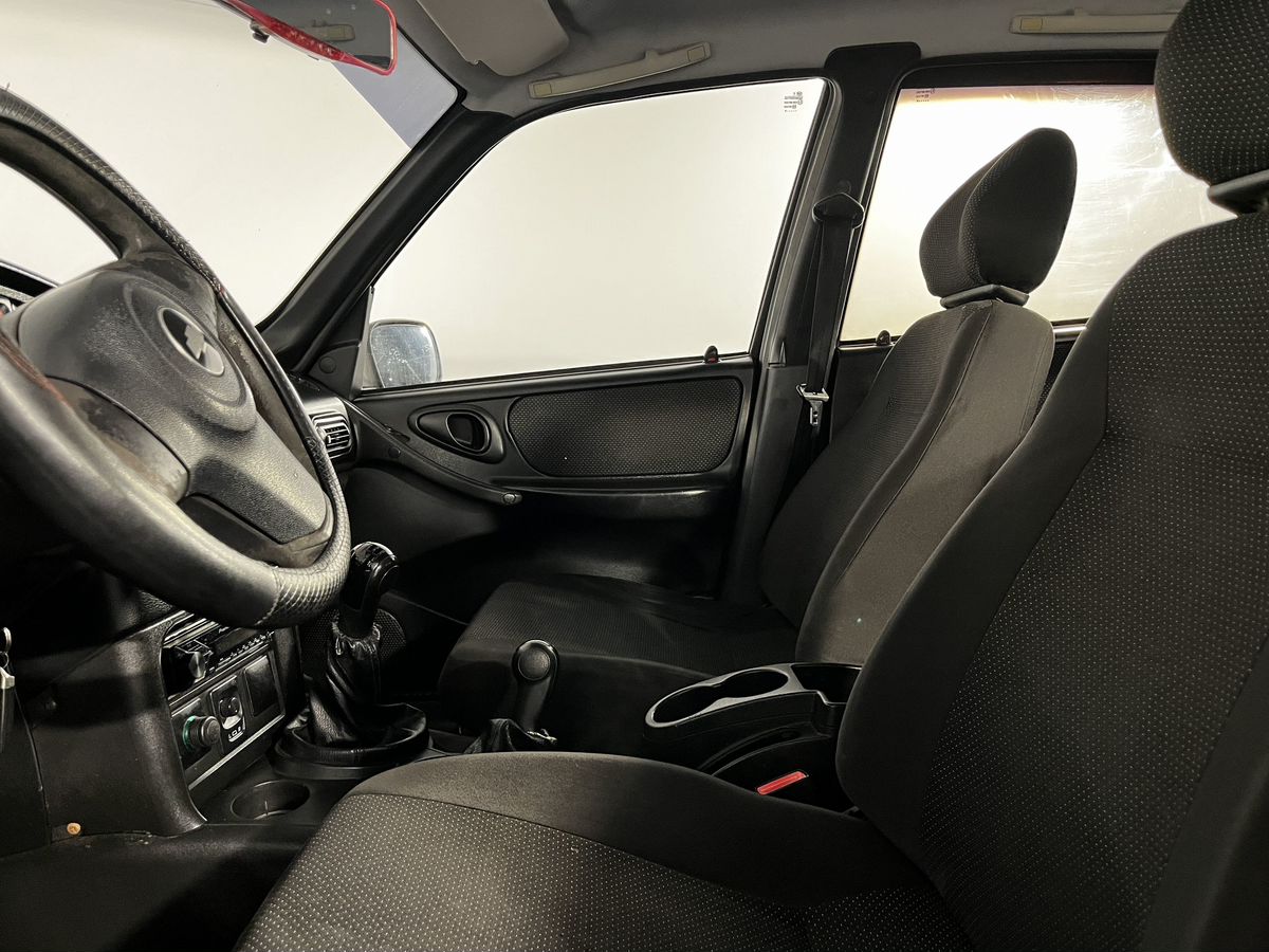 Chevrolet Niva LE 2010 г.в., 195 000 км.