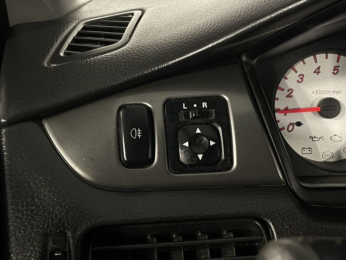 Mitsubishi Lancer 999 2007 г.в., 283 190 км.