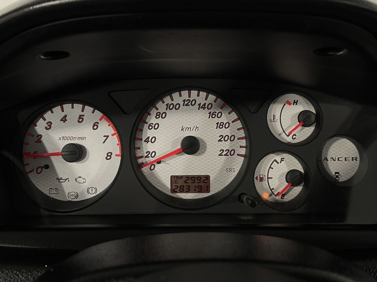 Mitsubishi Lancer 999 2007 г.в., 283 190 км.