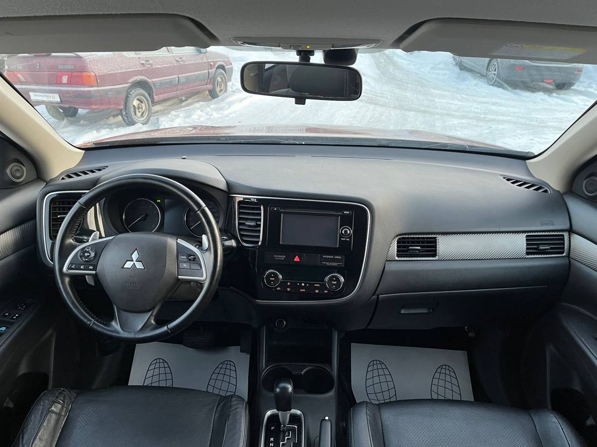 Mitsubishi Outlander Instyle 2012 г.в., 264 000 км.