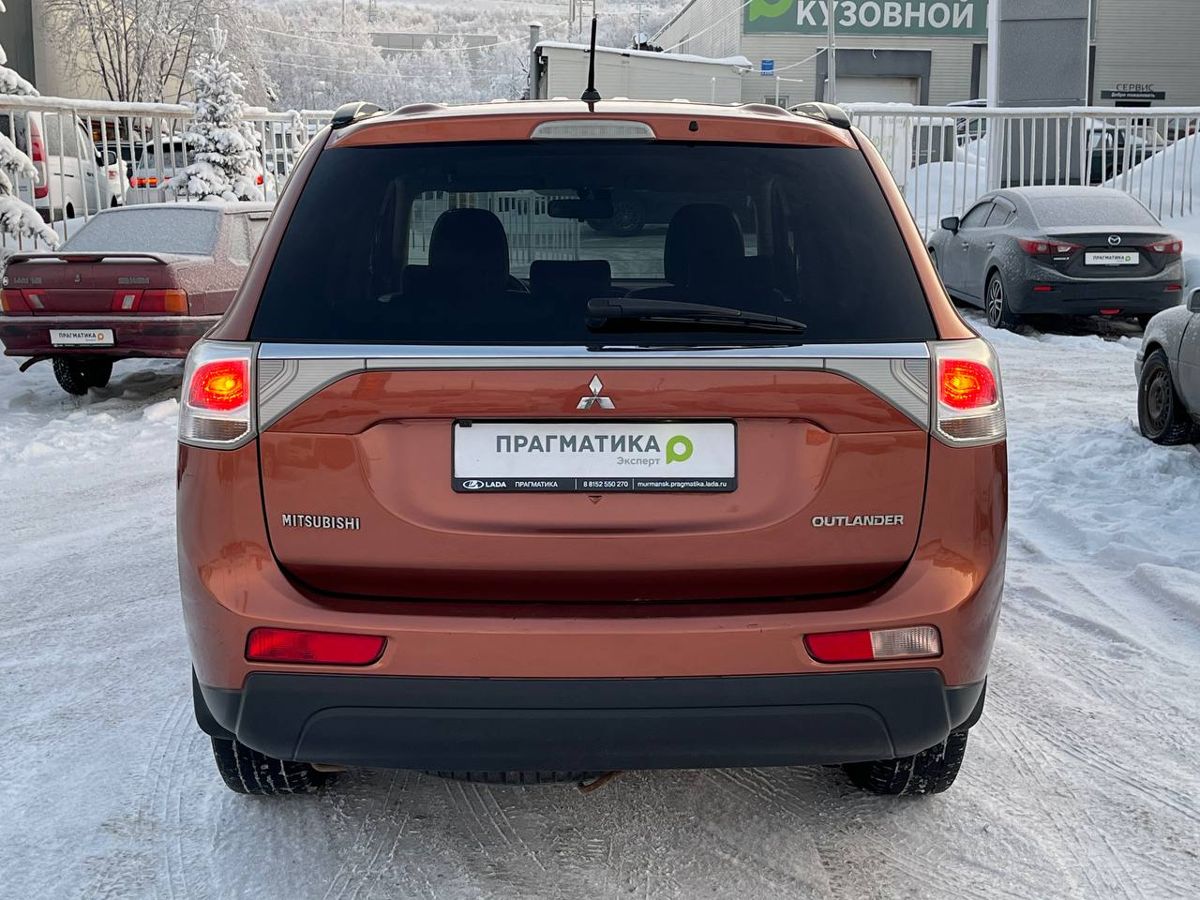 Mitsubishi Outlander Instyle 2012 г.в., 264 000 км.