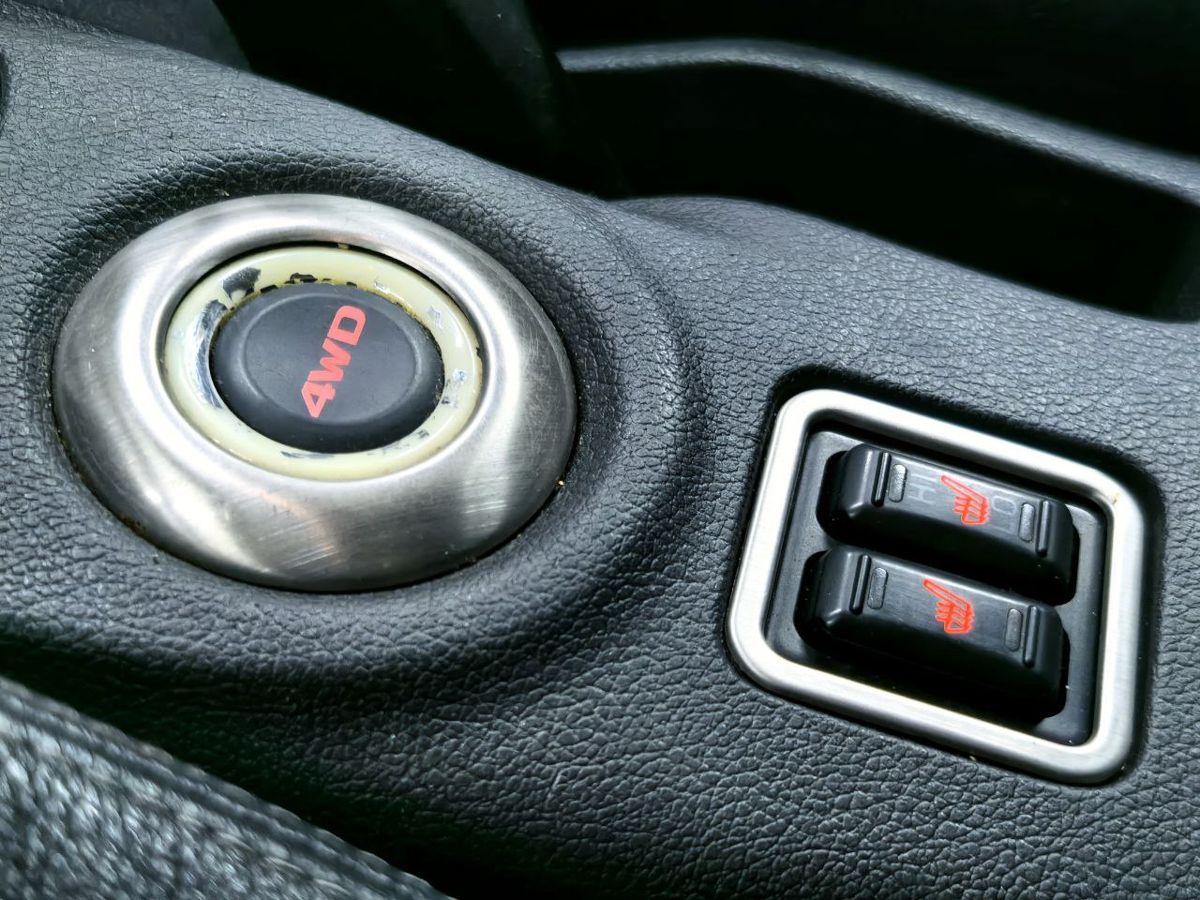 Mitsubishi Outlander Instyle 2012 г.в., 264 000 км.