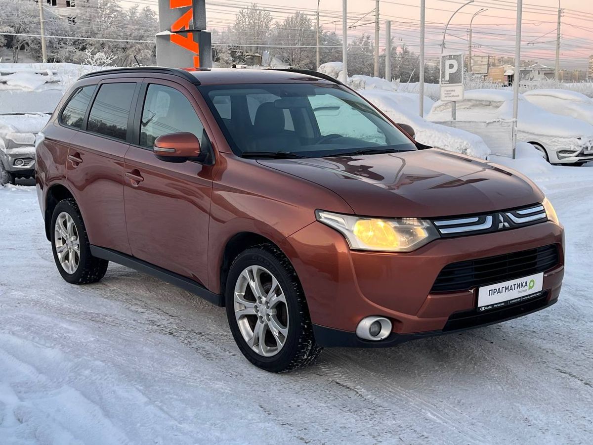 Mitsubishi Outlander Instyle 2012 г.в., 264 000 км.