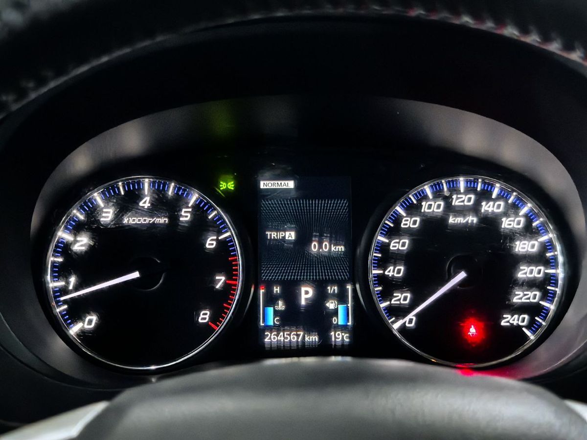 Mitsubishi Outlander Instyle 2012 г.в., 264 000 км.