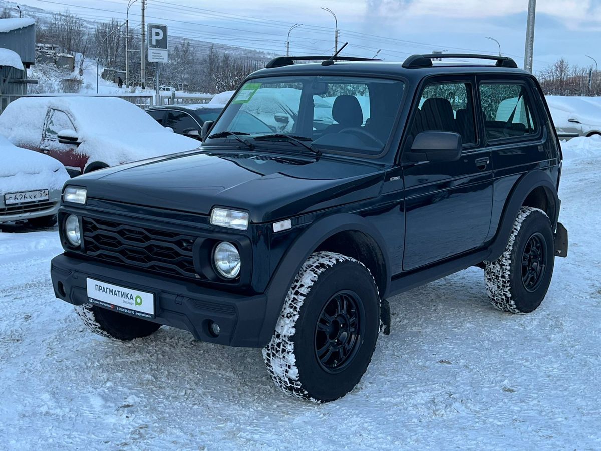 Lada Niva Legend