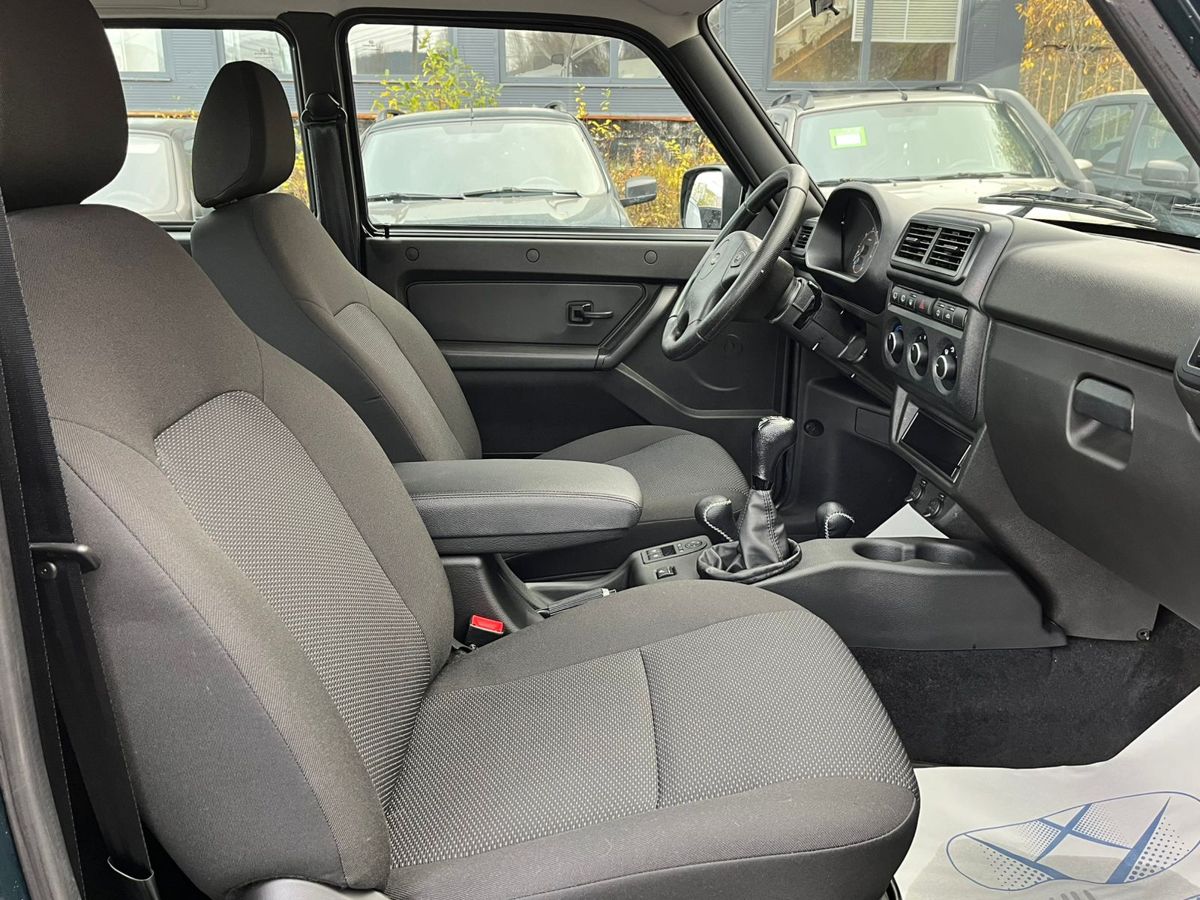 Lada Niva Legend Bronto Prestige (2021-2024) 2025 г.в., 7 600 км.