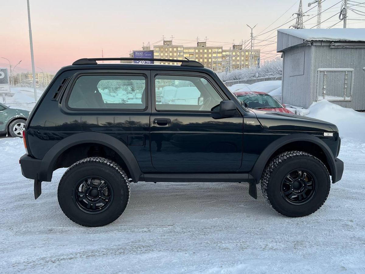 Lada (ВАЗ) Niva Legend Bronto Prestige (2021-2024) 2025 г.в., 7 600 км.