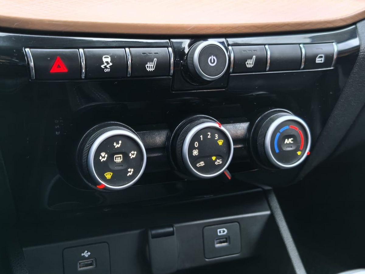 Lada Vesta Life'24 (без ESP) 2025 г.в., 8 026 км.