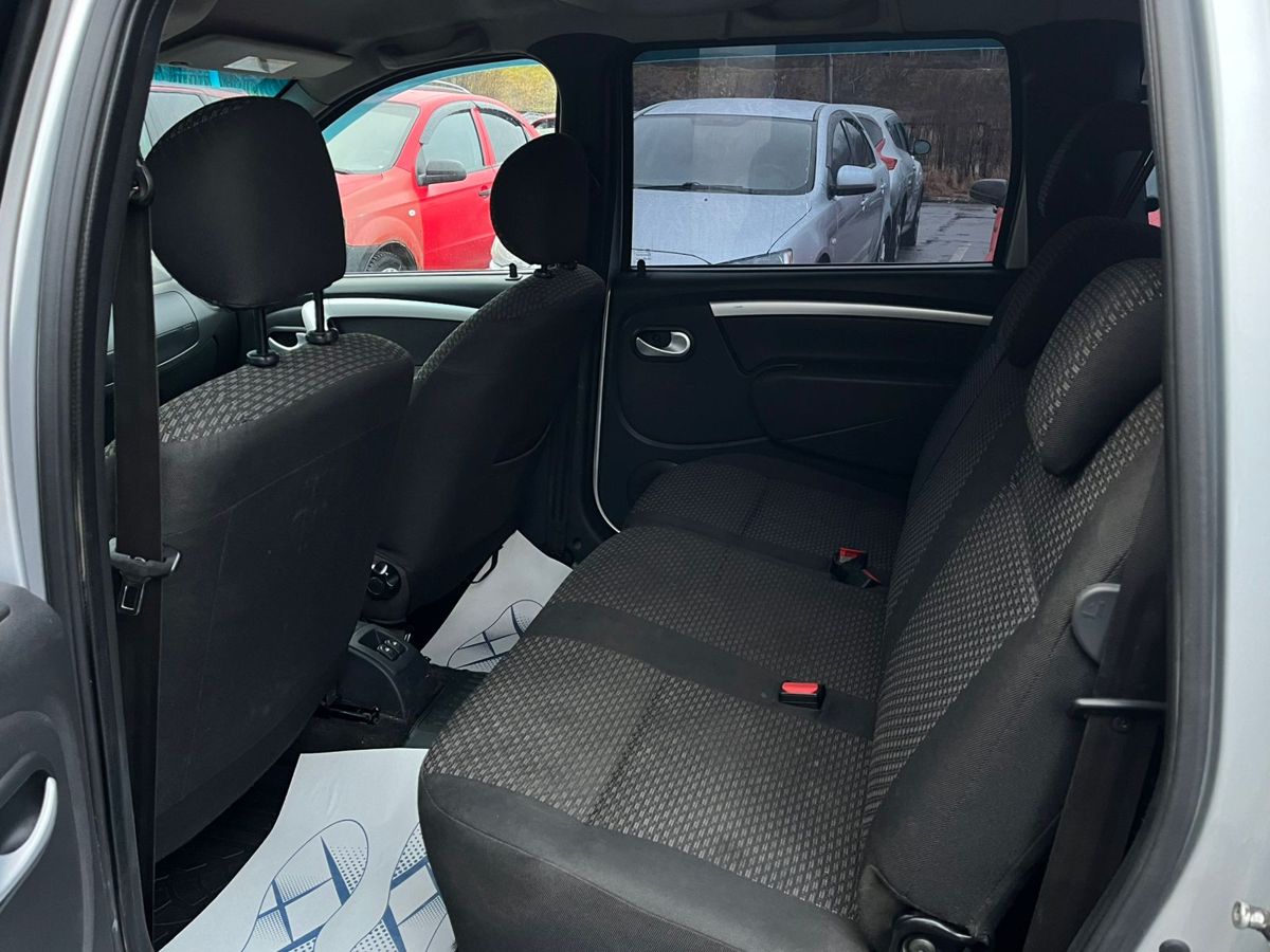 Lada Largus 999 2014 г.в., 123 500 км.