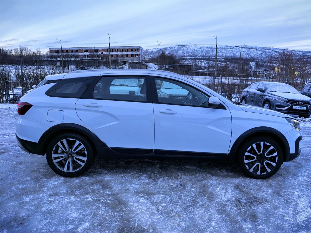 Lada Vesta Enjoy'24 (без ESP) 2024 г.в., 57 000 км.