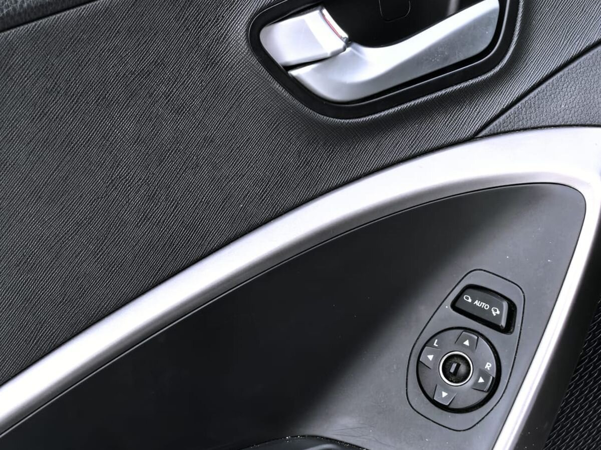 Hyundai Santa Fe Dynamic 2016 г.в., 105 306 км.