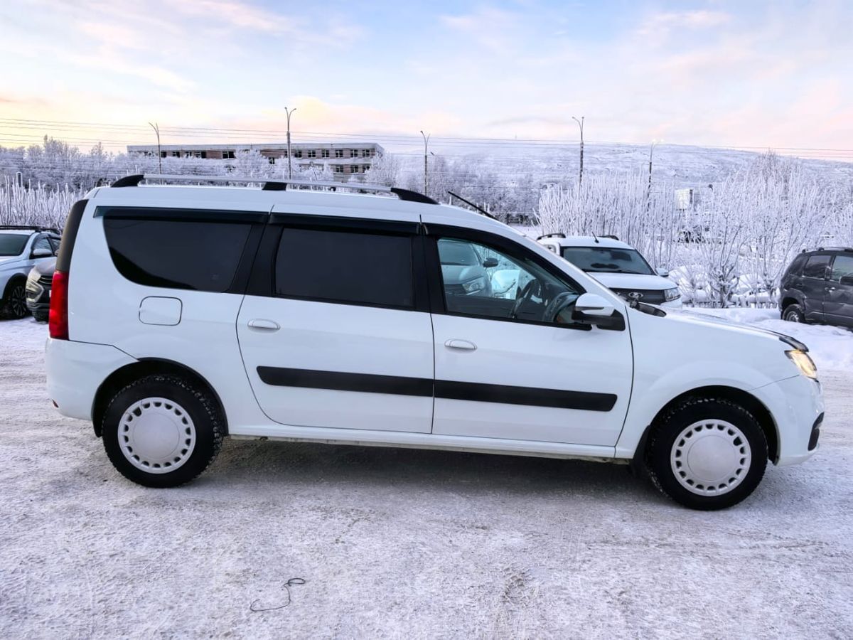 Lada Largus Comfort 5 мест Multimedia 2021 г.в., 156 194 км.