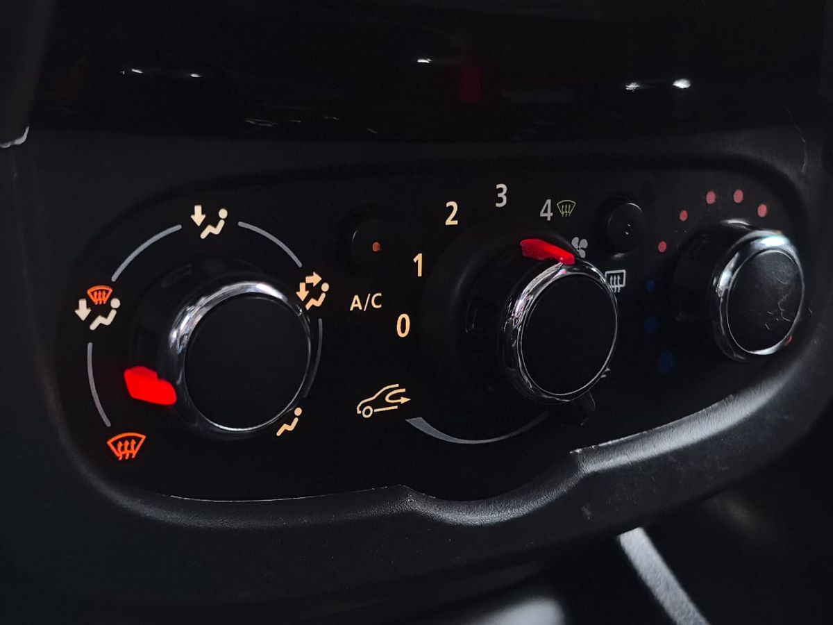 Lada Largus Comfort 5 мест Multimedia 2021 г.в., 156 194 км.