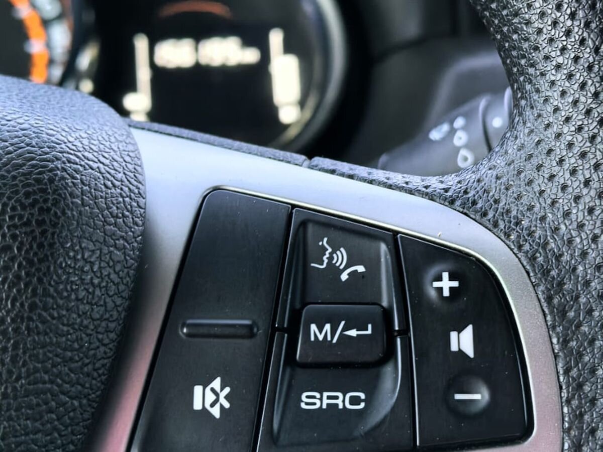 Lada Largus Comfort 5 мест Multimedia 2021 г.в., 156 194 км.