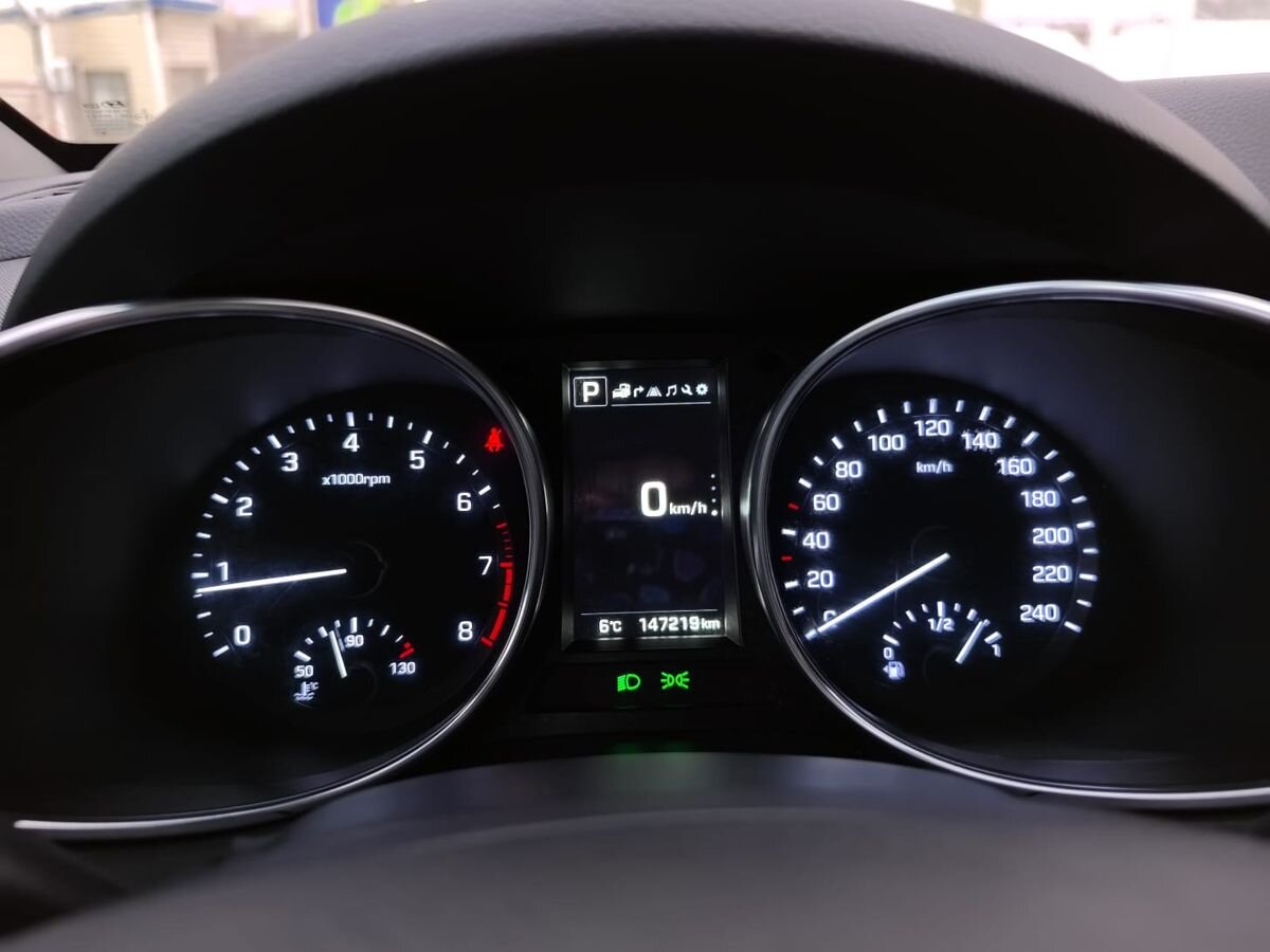 Hyundai Santa Fe Dynamic 2016 г.в., 147 500 км.