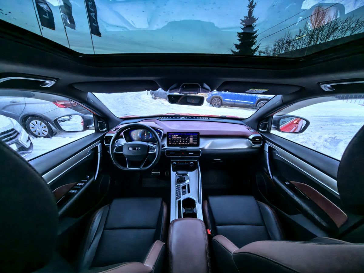 Geely Coolray Comfort 2023 г.в., 53 100 км.