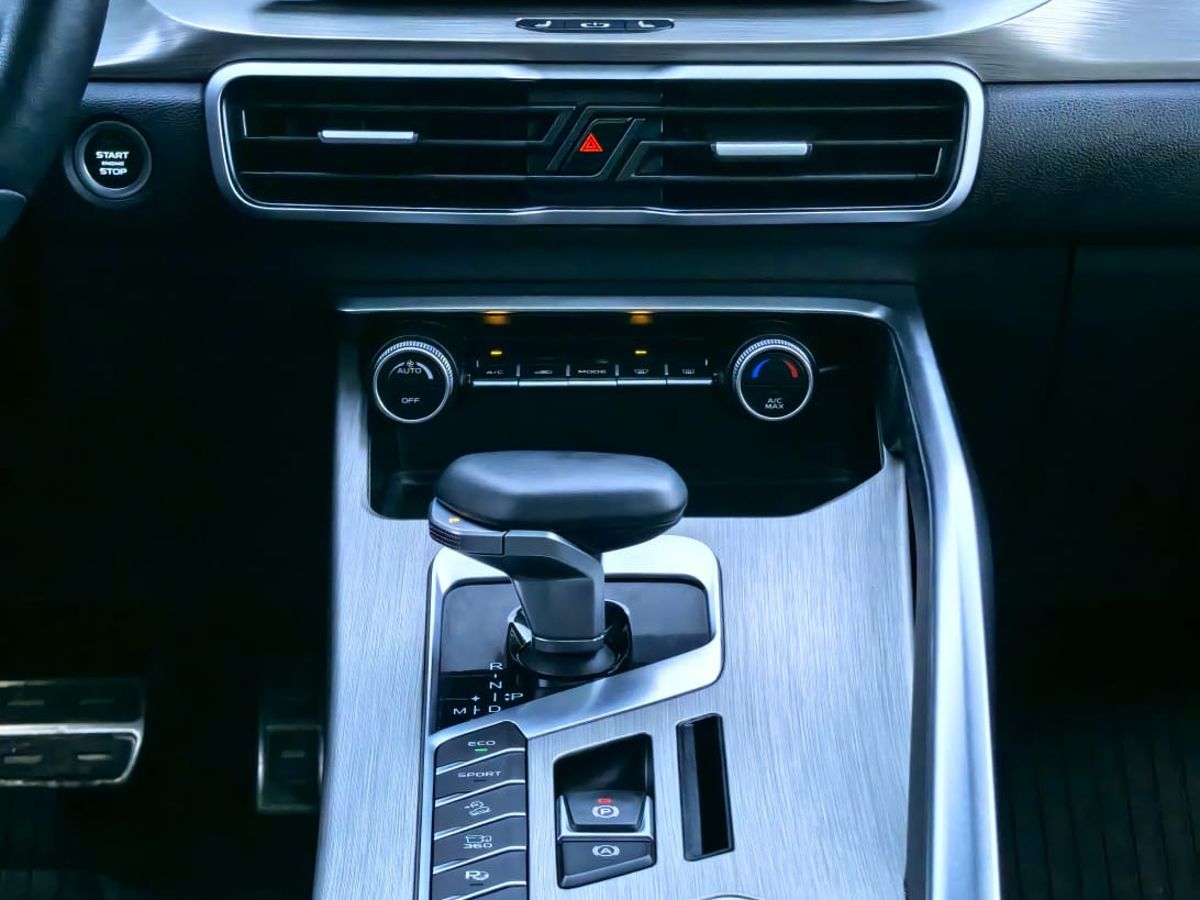 Geely Coolray Comfort 2023 г.в., 53 100 км.