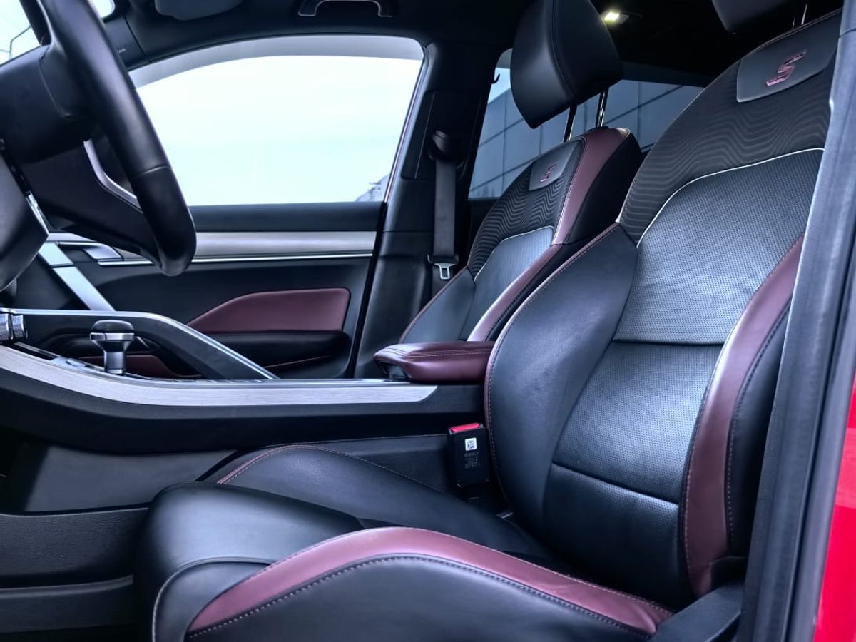 Geely Coolray Comfort 2023 г.в., 53 100 км.