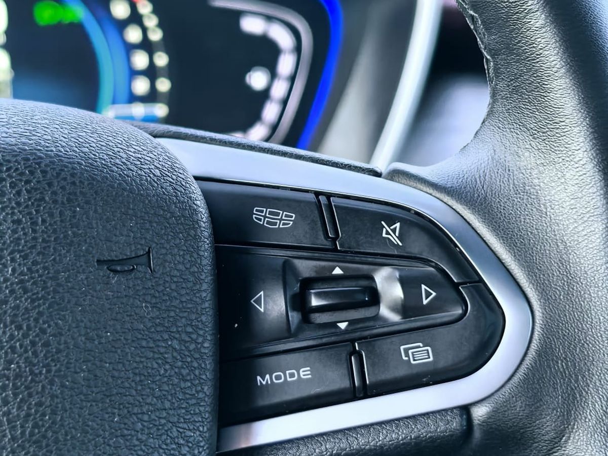 Geely Coolray Comfort 2023 г.в., 53 100 км.