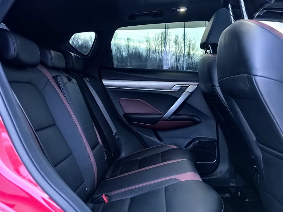 Geely Coolray Comfort 2023 г.в., 53 100 км.