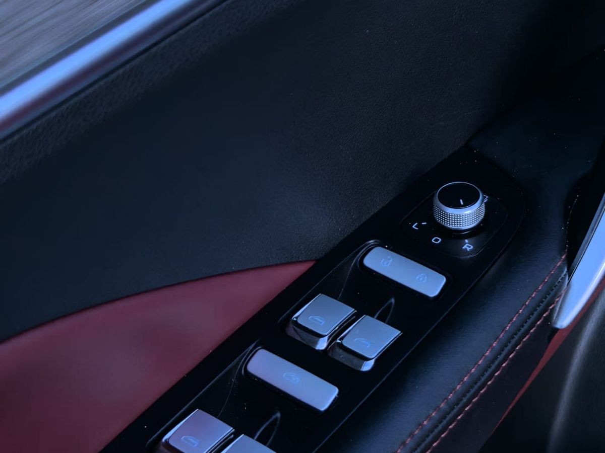 Geely Coolray Comfort 2023 г.в., 53 100 км.