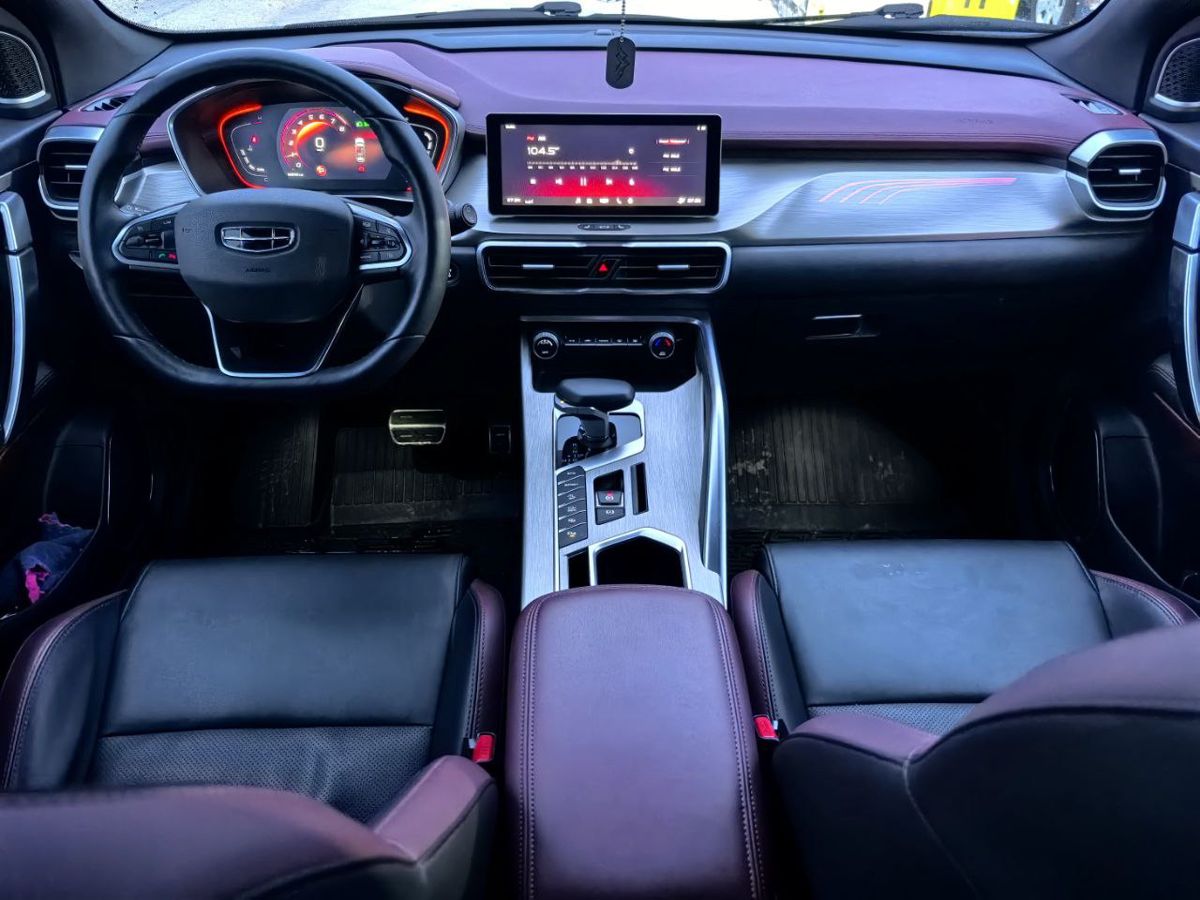 Geely Coolray Flagship Sport 2023 г.в., 16 856 км.