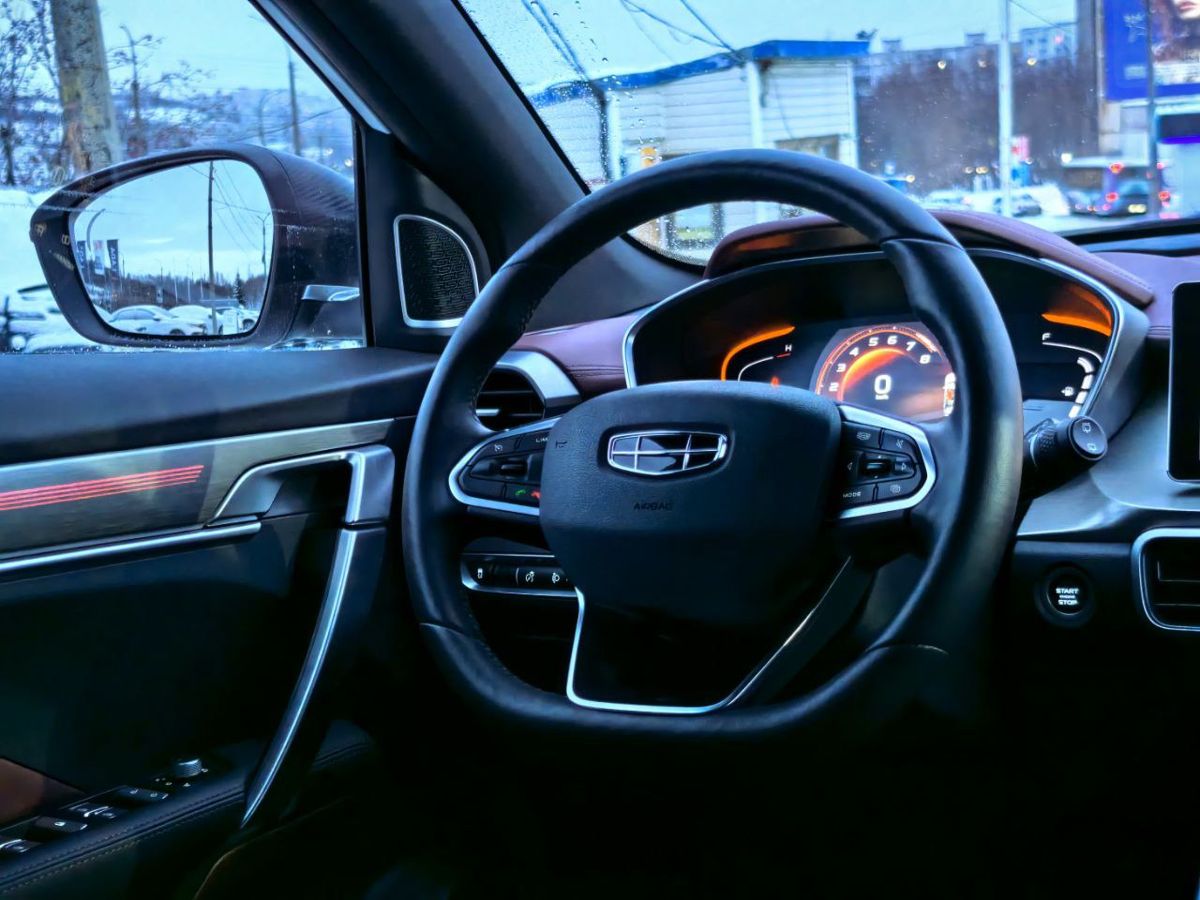 Geely Coolray Flagship Sport 2023 г.в., 16 856 км.