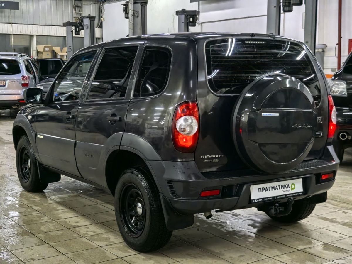 Chevrolet Niva GLC 2015 г.в., 198 000 км.