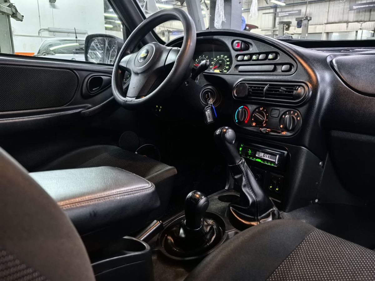 Chevrolet Niva GLC 2015 г.в., 198 000 км.