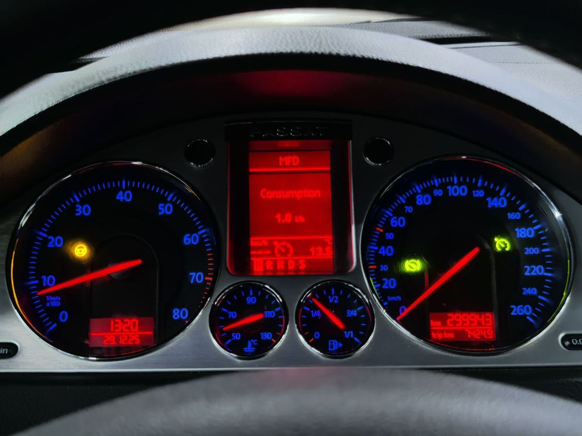 Volkswagen Passat 999 2007 г.в., 300 000 км.