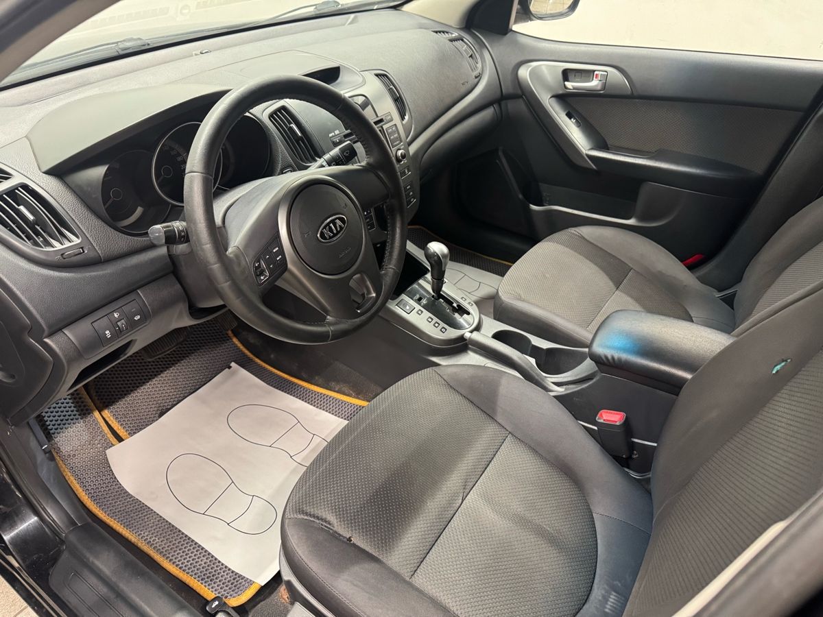 Kia Cerato 999 2010 г.в., 283 000 км.