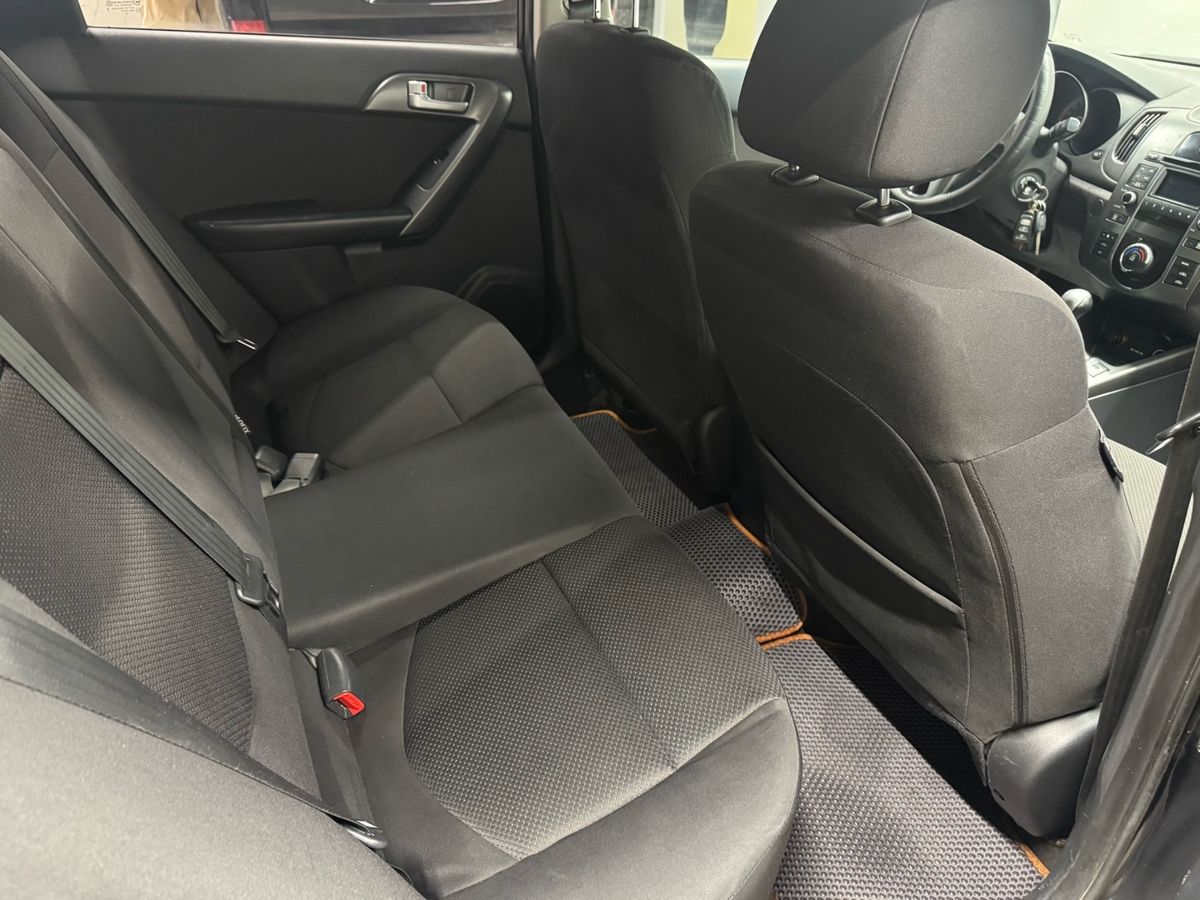 Kia Cerato 999 2010 г.в., 283 000 км.