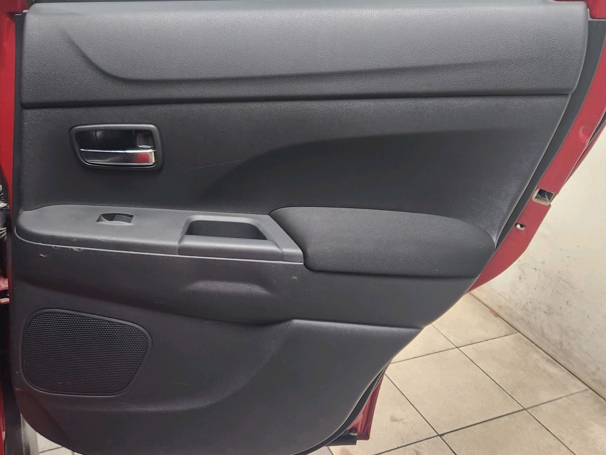 Mitsubishi ASX Invite 2012 г.в., 227 285 км.