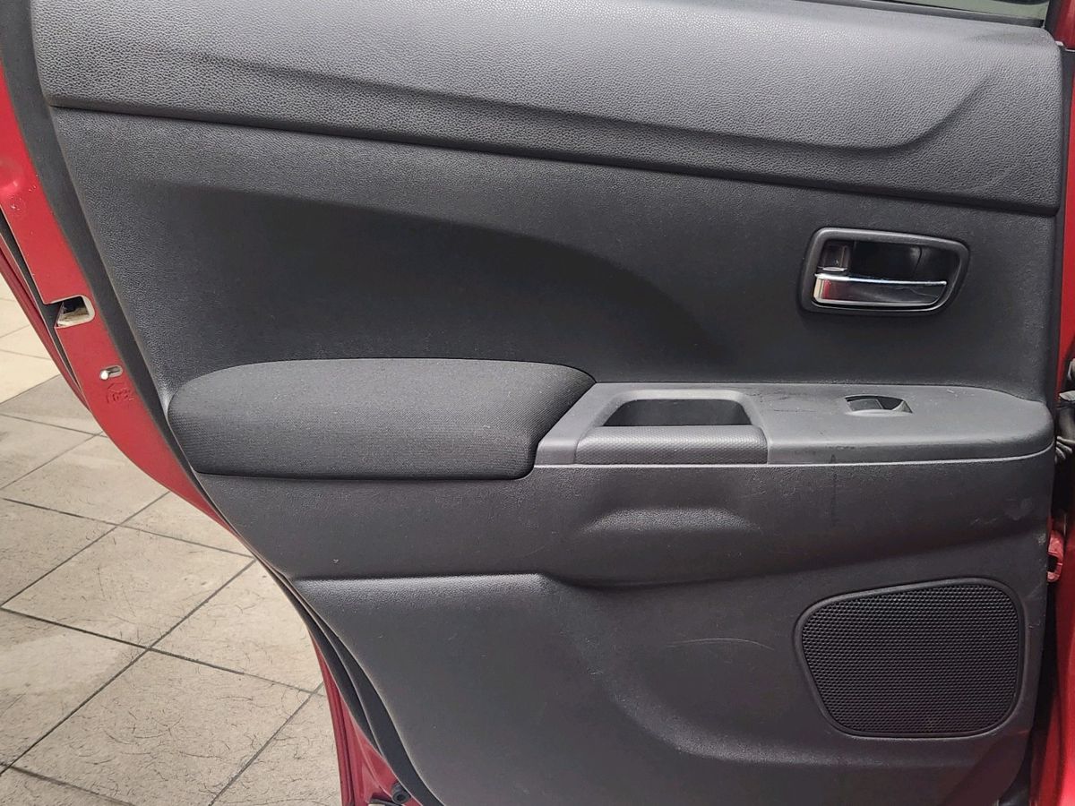 Mitsubishi ASX Invite 2012 г.в., 227 285 км.