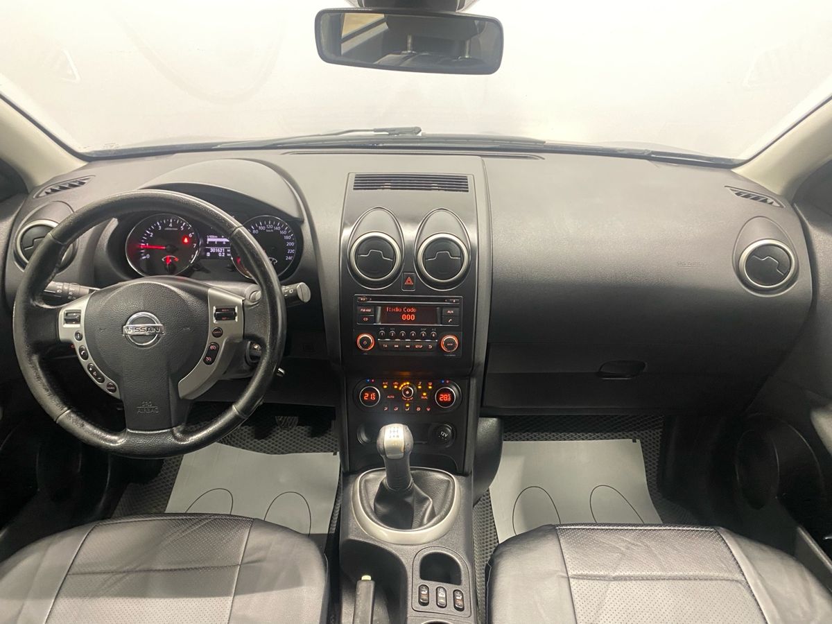 Nissan Qashqai XE 2011 г.в., 301 000 км.