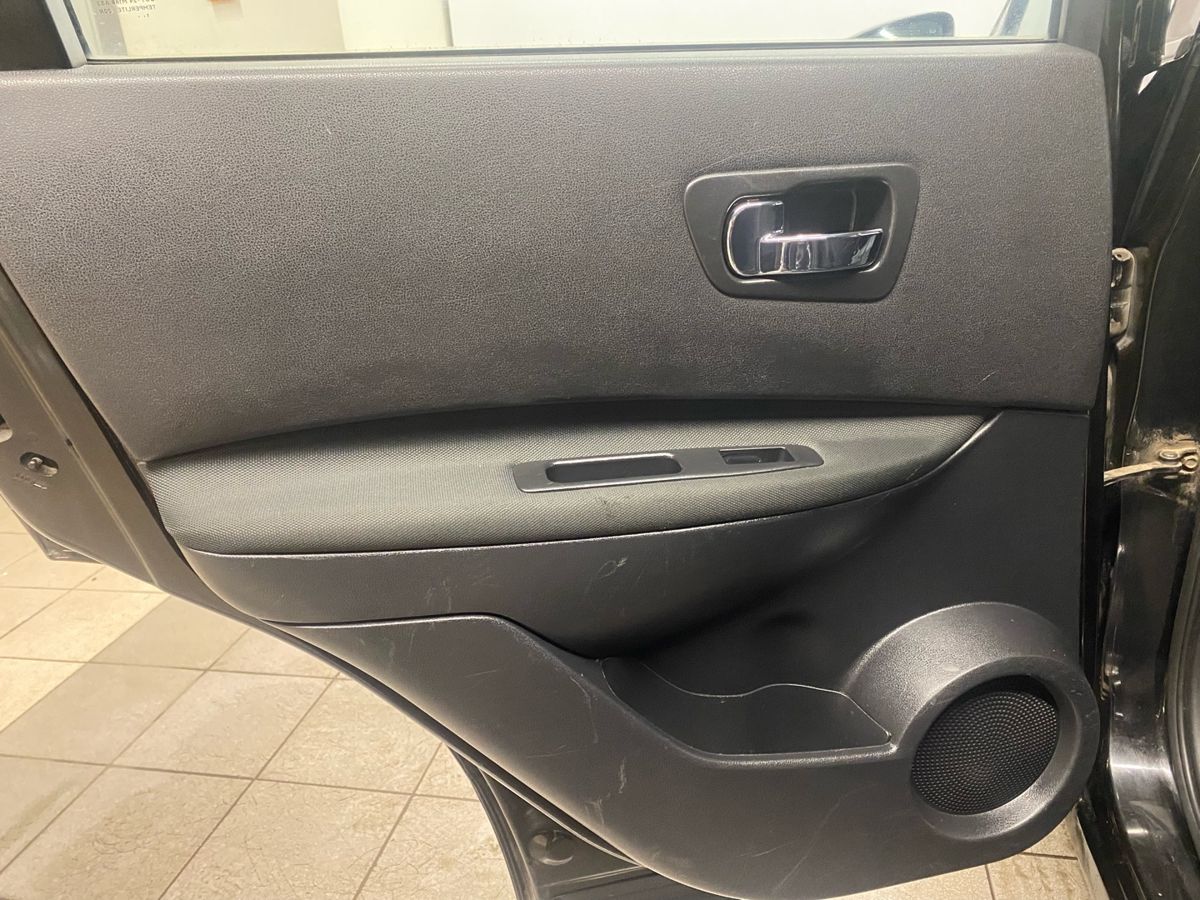 Nissan Qashqai XE 2011 г.в., 301 000 км.