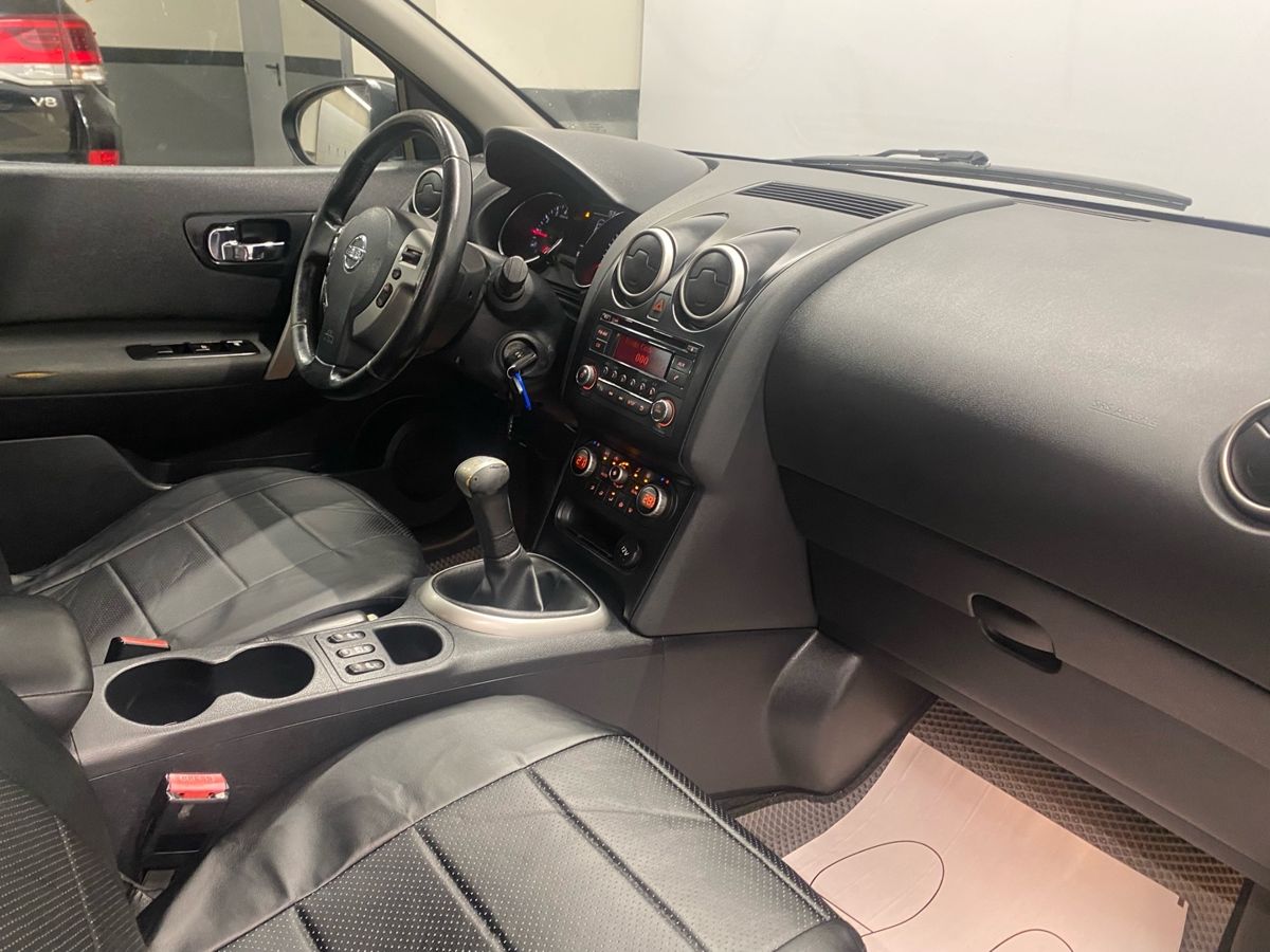 Nissan Qashqai XE 2011 г.в., 301 000 км.