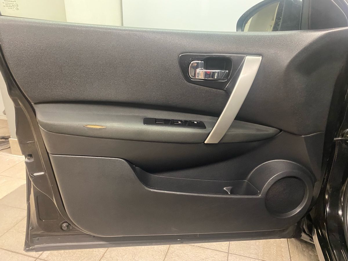 Nissan Qashqai XE 2011 г.в., 301 000 км.