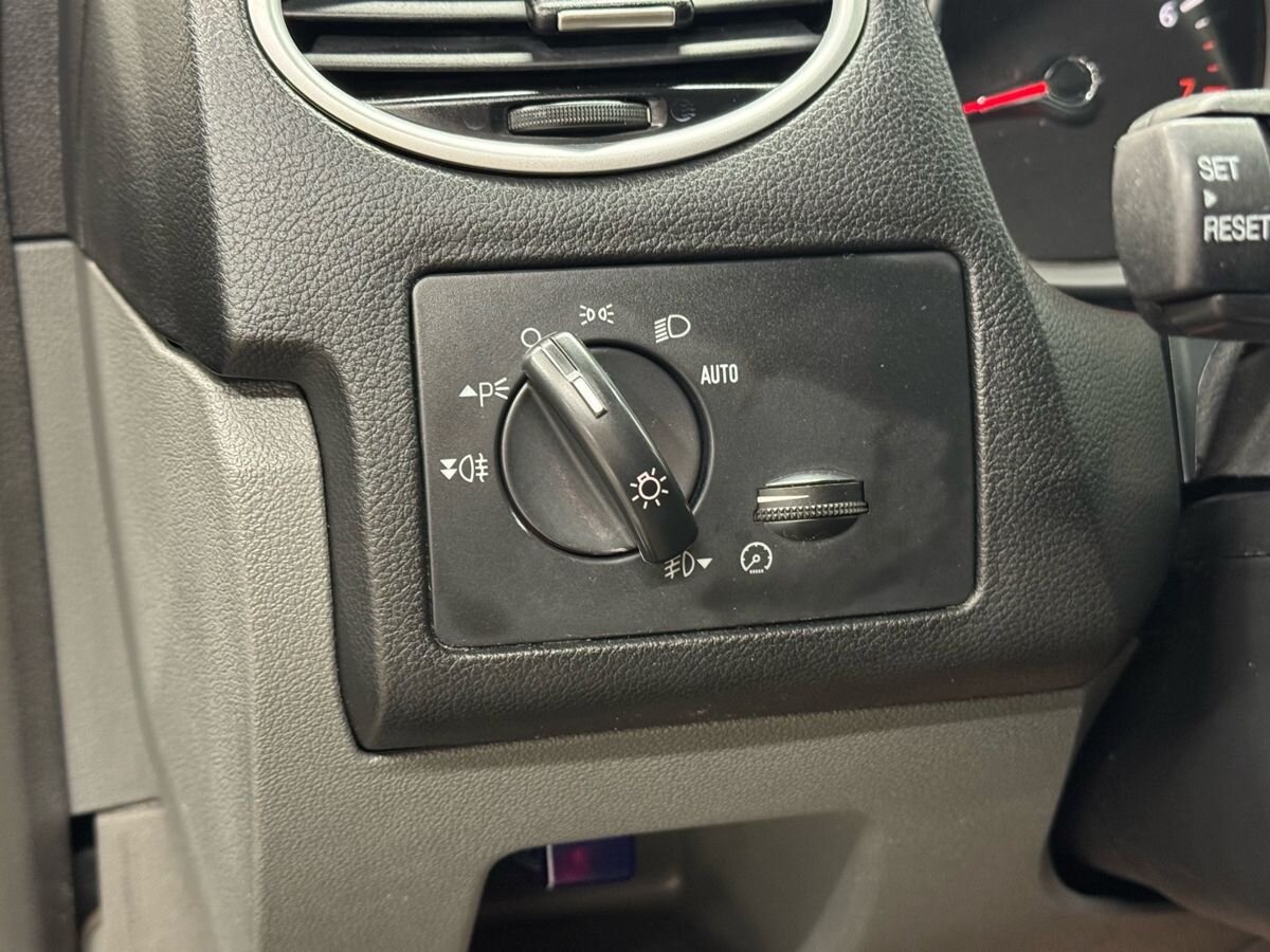 Ford Focus Ghia 2008 г.в., 328 569 км.